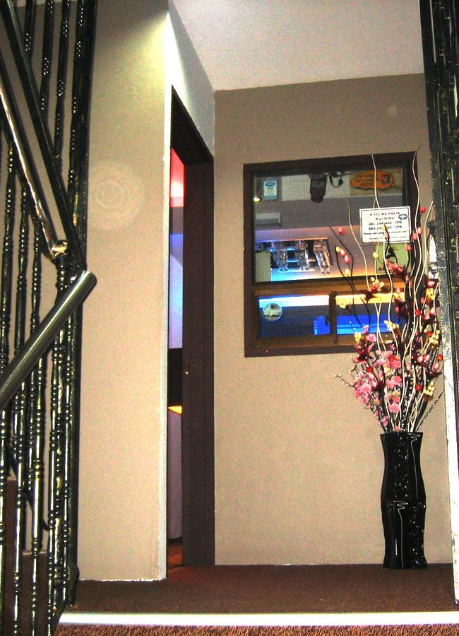 Oriental Inn Кучинг Екстериор снимка